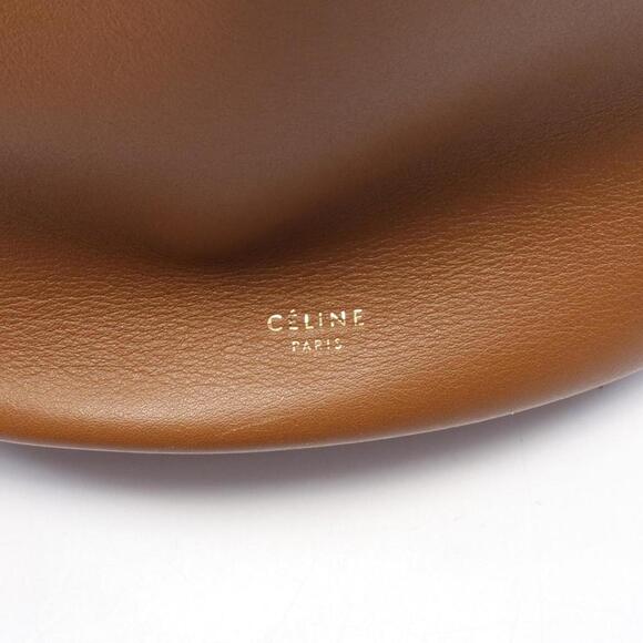 CELINE Brown Leather Shoulder Bag - Picture 5 of 11
